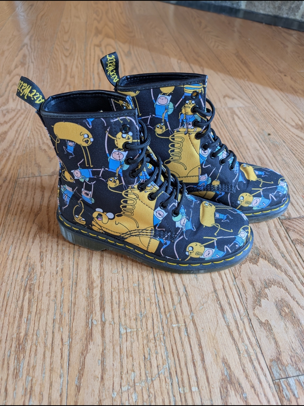 Dr. Martens Adventure Time Lace-Up Boots Mens Size 6 Ladies Size 7 - Picture 1 of 8